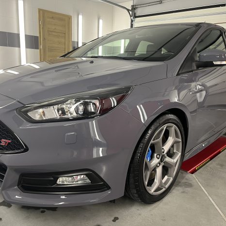 Ford Focus ST, Powłoka ceramiczna Gtechniq, korekta lakieru, polerowanie, Machnio Car's Clinic Auto Detailing Studio Radom