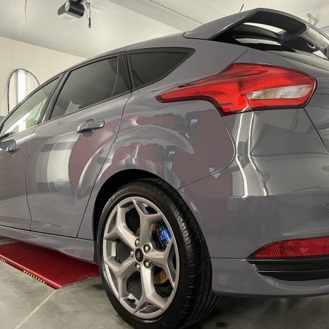 Ford Focus ST, Powłoka ceramiczna Gtechniq, korekta lakieru, polerowanie, Machnio Car's Clinic Auto Detailing Studio Radom