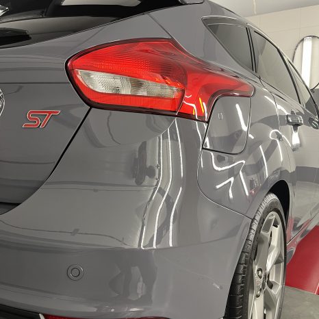 Ford Focus ST, Powłoka ceramiczna Gtechniq, korekta lakieru, polerowanie, Machnio Car's Clinic Auto Detailing Studio Radom